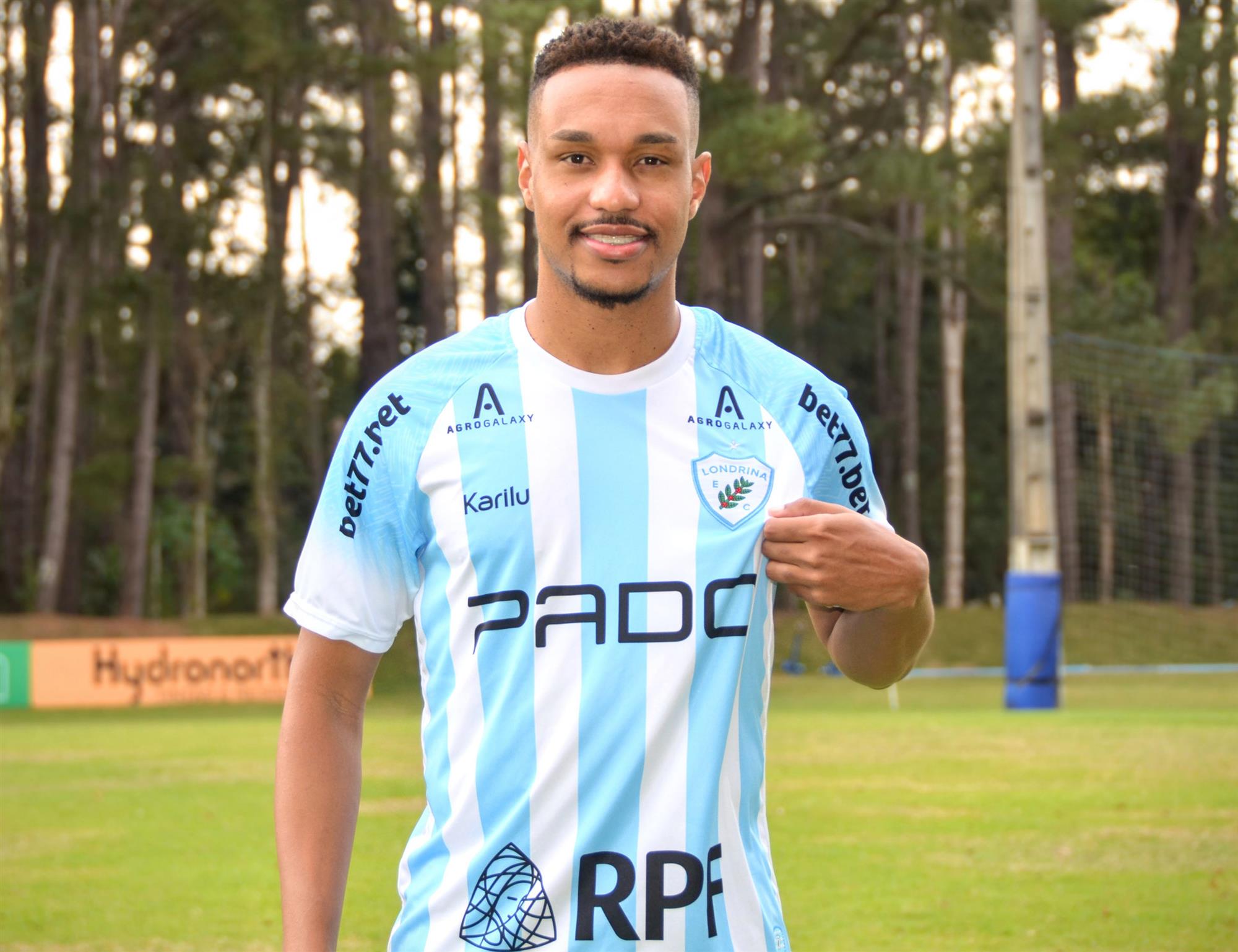 Leandrinho reforça o Tubarão para sequência da Série B
